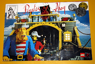 Cover of "Pirates Ahoy" Souvenir Guide